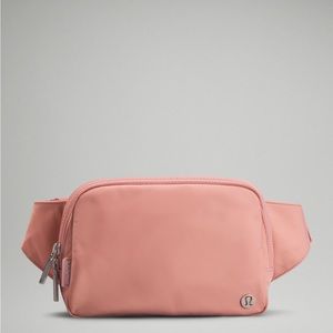 **LULULEMON** Everywhere Belt Bag Large 2L